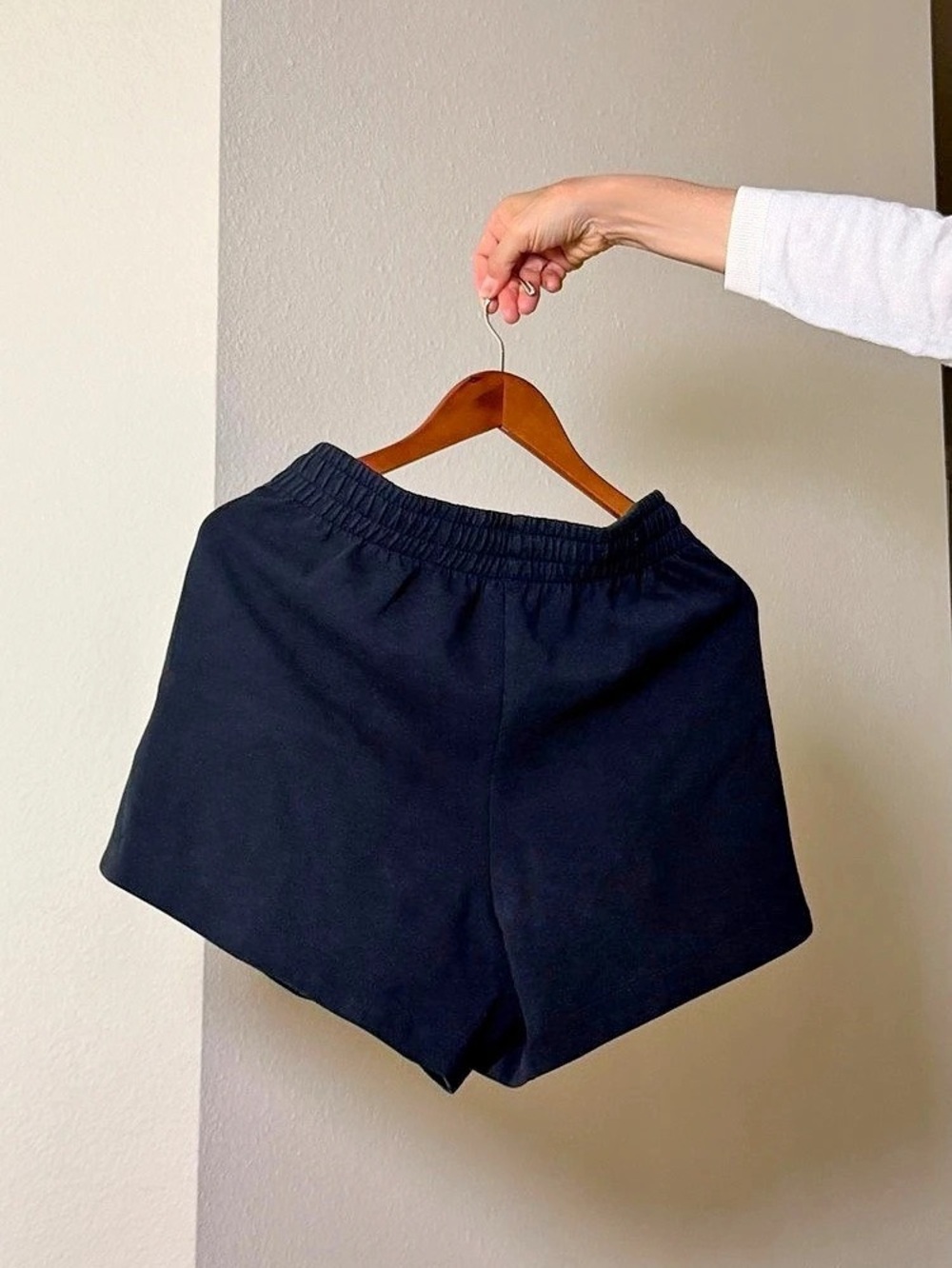 Adidas Athletic Shorts in Black Size Small